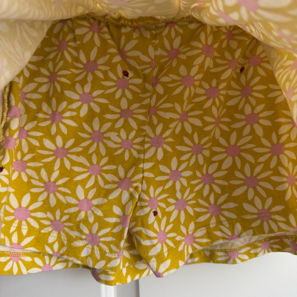 Hanna Andersson Yellow Daisy & Ladybug Skort 120 / 6-7 - Picture 6 of 8